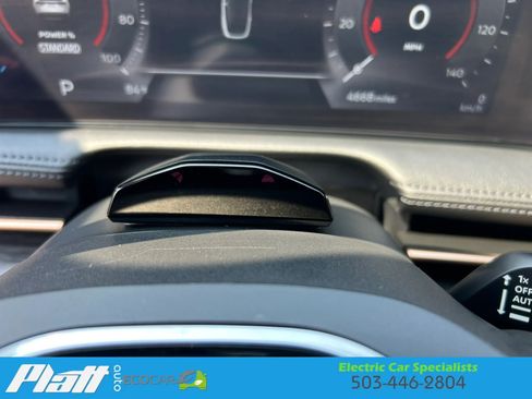 Used 2023 Nissan Ariya FWD image 25