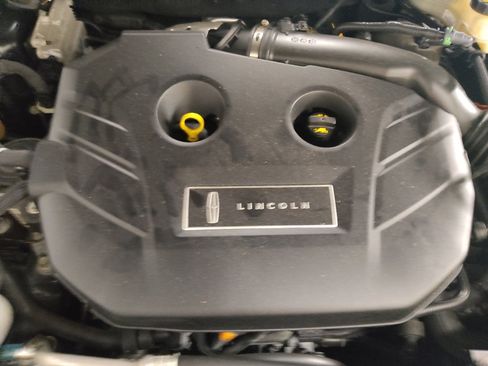 Used 2017 Lincoln MKZ Select w/ Select Plus Package FWD image 30