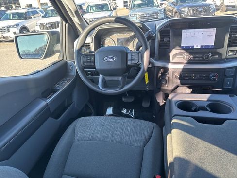 Used 2023 Ford F150 XLT image 37