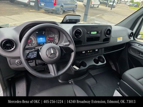 New 2026 Mercedes-Benz Sprinter 2500 image 11