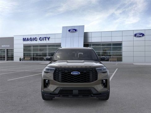 New 2026 Ford Explorer ST-Line w/ ST-Line Street Pack image 6