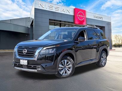 Certified 2023 Nissan Pathfinder SL
