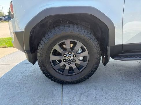 Used 2025 Toyota Land Cruiser w/ Premium Package AWD/4WD image 4