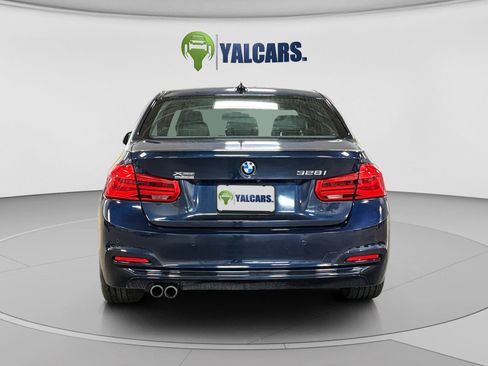 Used 2016 BMW 328i xDrive Sedan AWD/4WD image 4