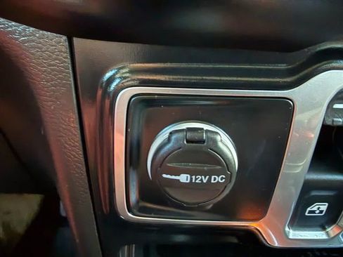 Used 2021 Jeep Wrangler Sport S image 28