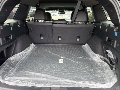 Certified 2026 Subaru Outback Premium AWD/4WD image 6