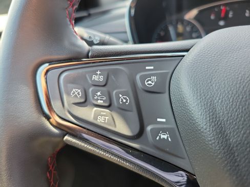 Used 2024 Chevrolet Equinox RS w/ RS Leather Package FWD image 19