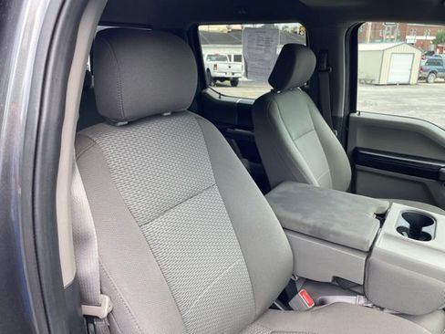 Used 2020 Ford F150 XLT w/ Equipment Group 302A Luxury AWD/4WD image 37