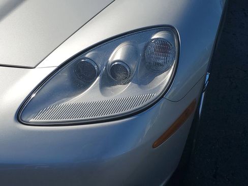 Used 2008 Chevrolet Corvette Base image 9