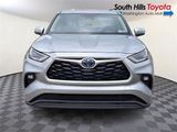 Certified 2021 Toyota Highlander LE image 2