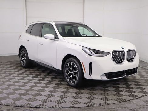 New 2026 BMW X3 xDrive30 image 3