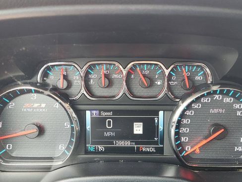 Used 2018 Chevrolet Silverado 1500 LT w/ All Star Edition AWD/4WD image 25