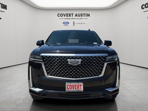 Used 2021 Cadillac Escalade Premium Luxury RWD image 8