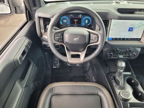 New 2026 Ford Bronco Outer Banks AWD/4WD image 12