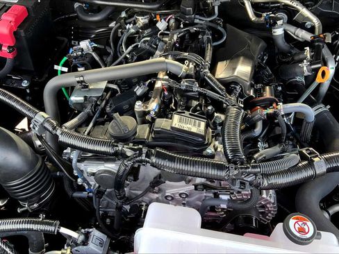 Used 2025 Toyota Tacoma TRD Sport w/ TRD Sport Premium Package image 16