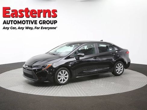 Used 2025 Toyota Corolla LE FWD image 58