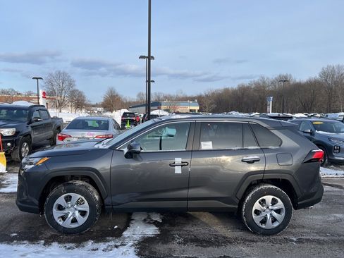 New 2025 Toyota RAV4 LE image 3