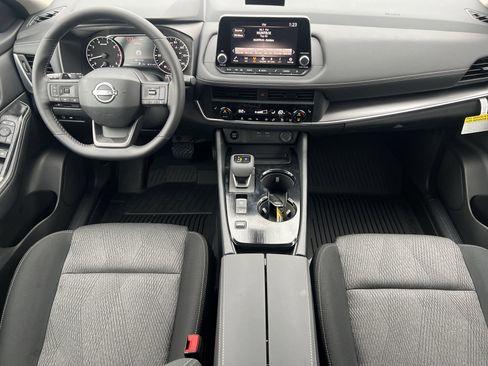 New 2026 Nissan Rogue SV image 2