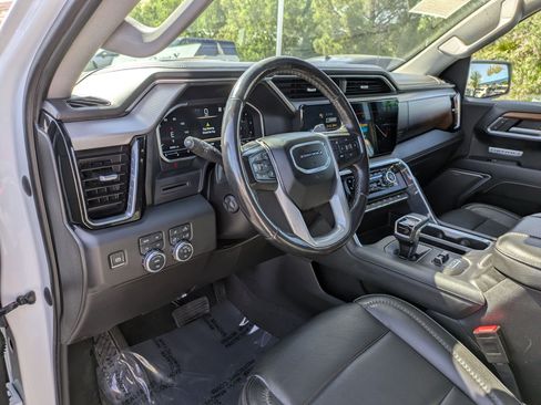 Used 2023 GMC Sierra 1500 Denali AWD/4WD image 14