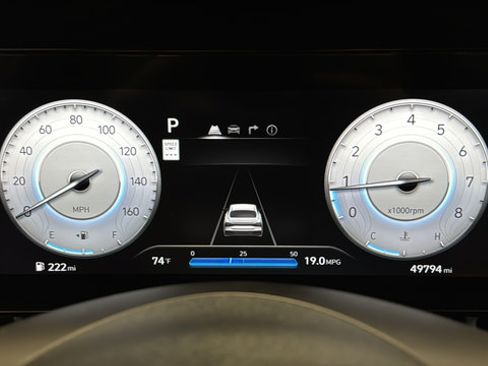 Used 2024 Hyundai Elantra SEL FWD image 16