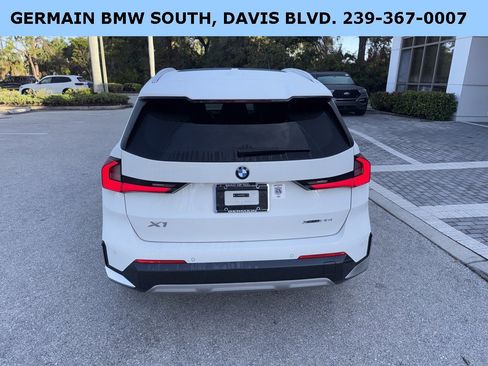 Certified 2023 BMW X1 xDrive28i w/ Premium Package image 4
