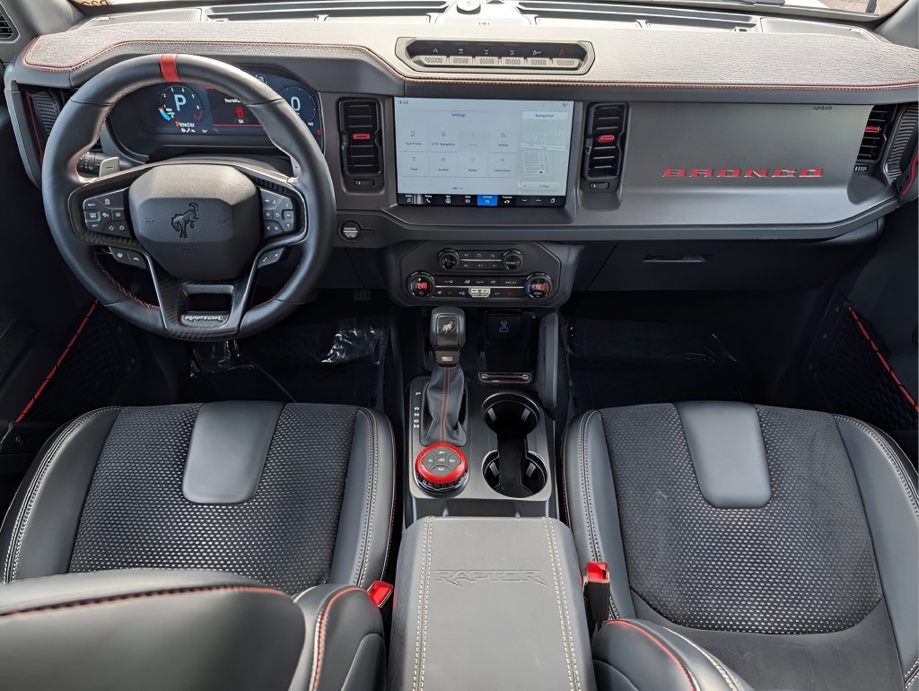 Used 2025 Ford Bronco Raptor AWD/4WD image 13