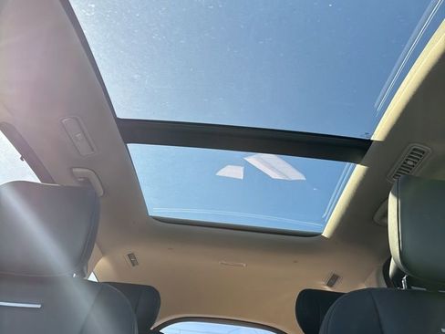 New 2026 Hyundai Ioniq 9 Limited image 24