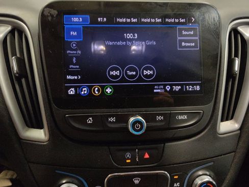 Used 2021 Chevrolet Malibu RS FWD image 25