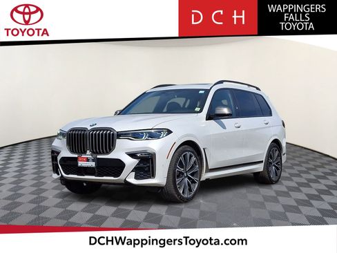 Used 2021 BMW X7 M50i AWD/4WD image 1