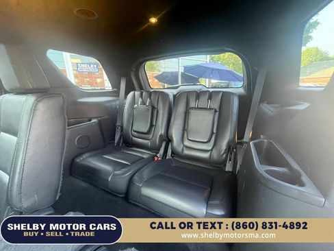 Used 2015 Ford Explorer XLT w/ Equipment Group 202A image 13
