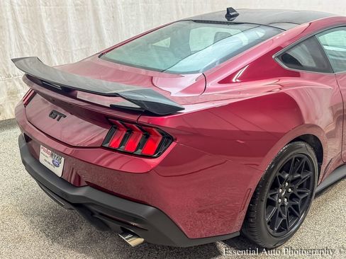Used 2025 Ford Mustang GT w/ GT Performance Package image 8