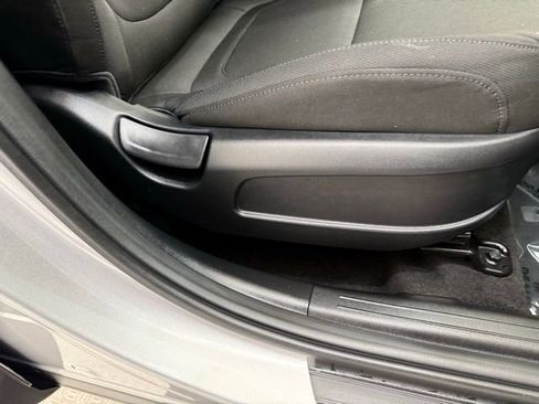 Used 2025 Hyundai Tucson SEL image 17