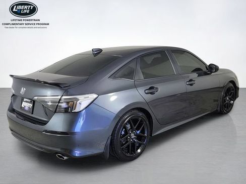 Used 2024 Honda Civic Sport image 3