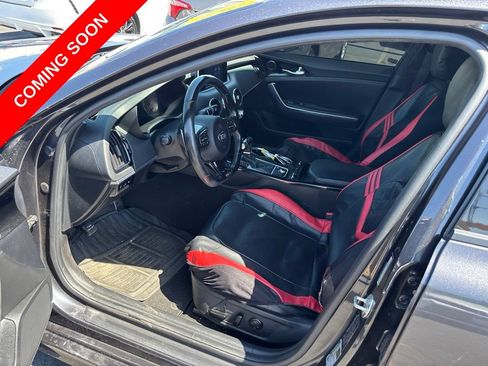 Used 2020 Kia Stinger GT-Line RWD image 14