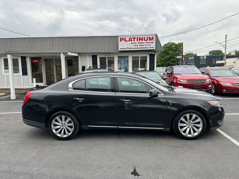 Used 2015 Lincoln MKS FWD image 5