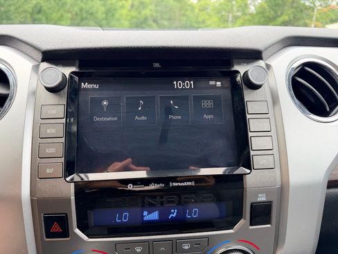 Used 2020 Toyota Tundra Limited w/ Limited Premium Package AWD/4WD image 25