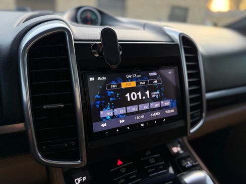 Used 2015 Porsche Cayenne Diesel image 17