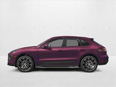 New 2026 Porsche Macan image 3