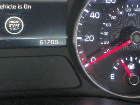 Used 2024 Kia Forte GT-Line FWD image 11