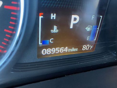 Used 2019 Mitsubishi Outlander SEL image 5