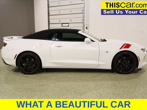 Used 2017 Chevrolet Camaro LT RWD image 8