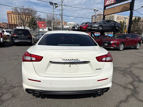 Used 2018 Maserati Ghibli image 50