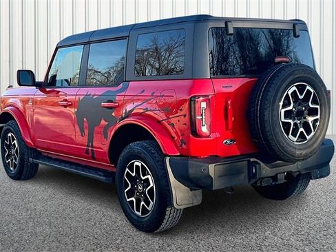 Used 2023 Ford Bronco Outer Banks image 11