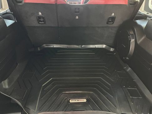 Used 2024 Jeep Wrangler Unlimited Rubicon 392 AWD/4WD image 11