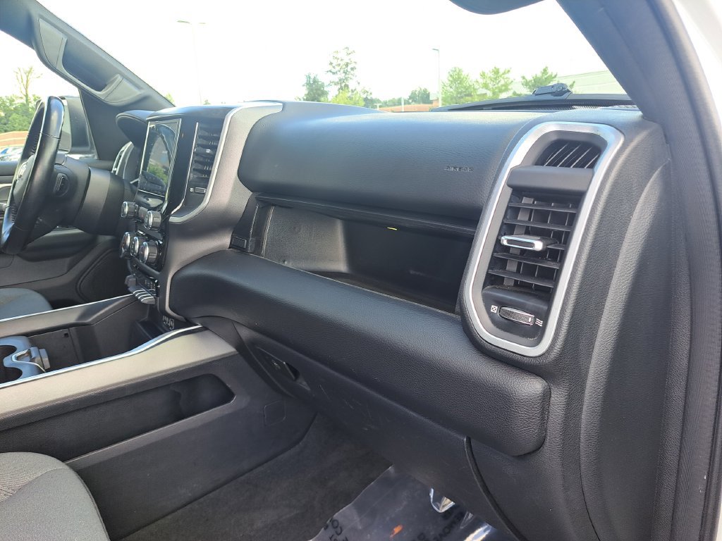 Used 2022 RAM 1500 Big Horn AWD/4WD image 35