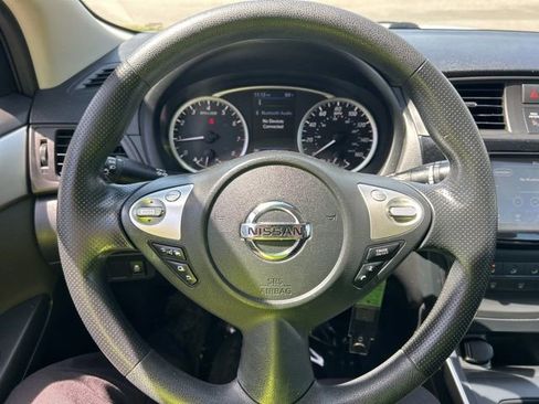 Used 2019 Nissan Sentra S w/ Appearance Package FWD image 19