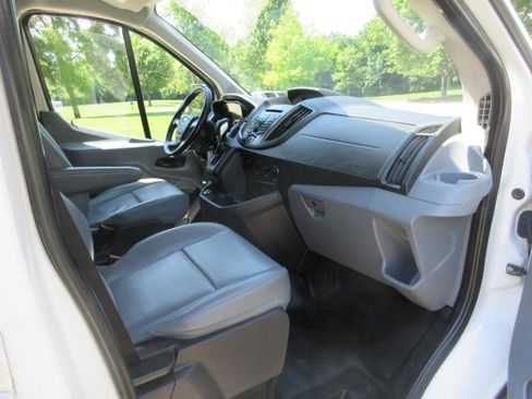 Used 2019 Ford Transit 250 148 Low Roof RWD image 39