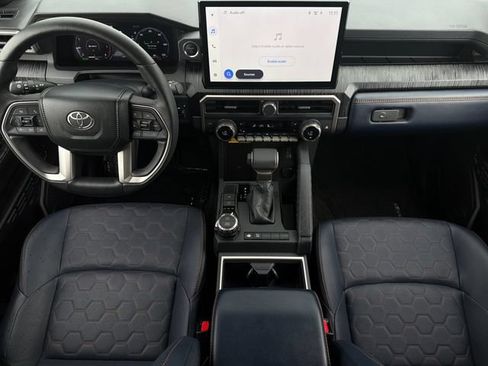 Certified 2026 Toyota 4Runner Platinum AWD/4WD image 9