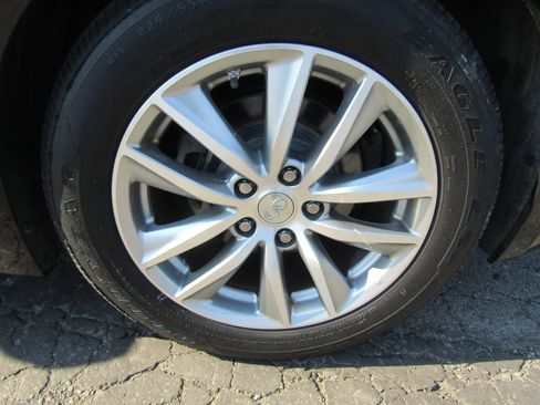 Used 2014 INFINITI Q50 Premium w/ All Weather Package RWD image 26