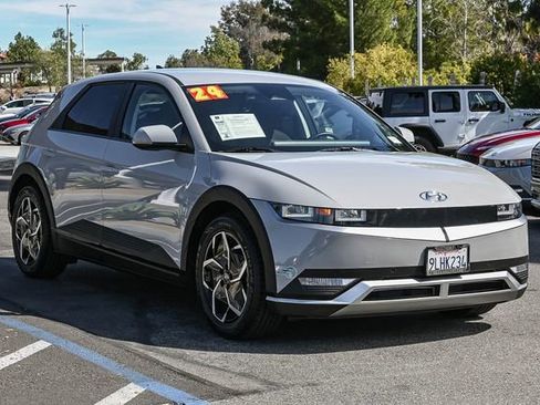 Certified 2024 Hyundai Ioniq 5 SEL image 3